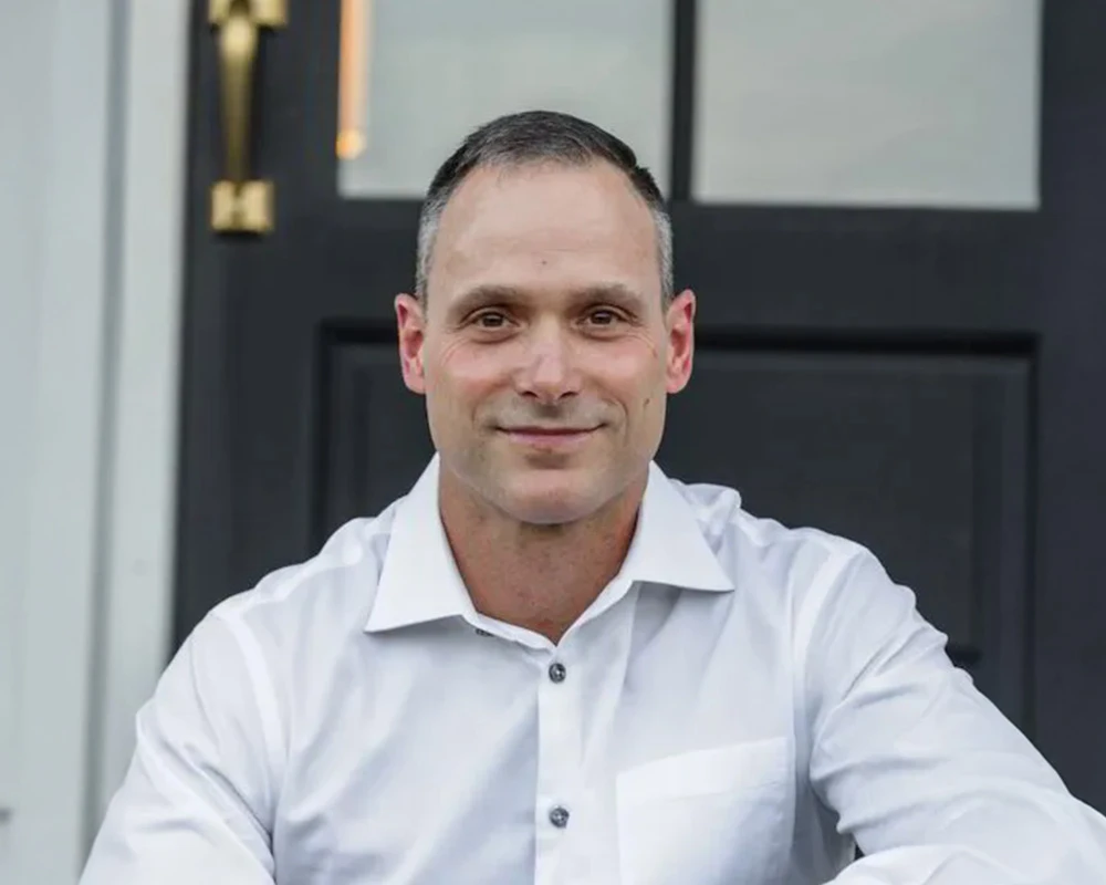 Jason Mundy, founder of ONPOINT Business Advisors and executive coach